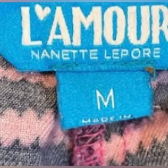 Nanette Lepore Woman's Pink Patterned Soft Casual Fabric Shorts - Picture 4 of 5